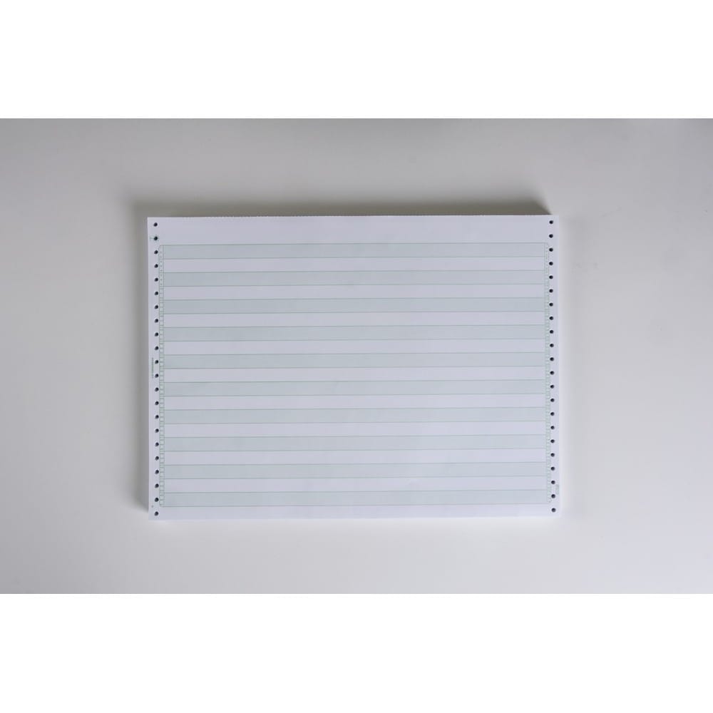 14-7/8" x 11" (W x H) Continuous 18# Computer Paper, 1/2" Green Bar (Carton of 2800) - Image 2
